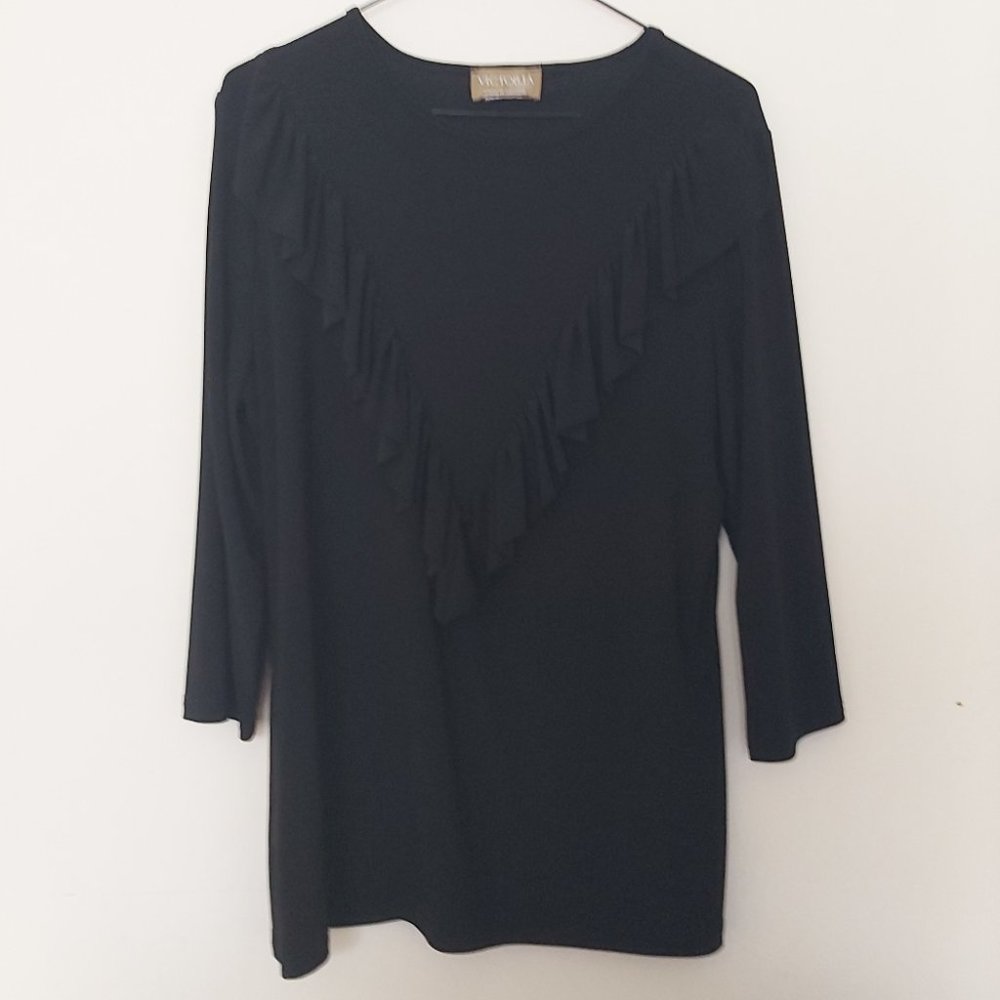 VICTORIA COLLECTION | Women's Ruffle Top Black Size Large